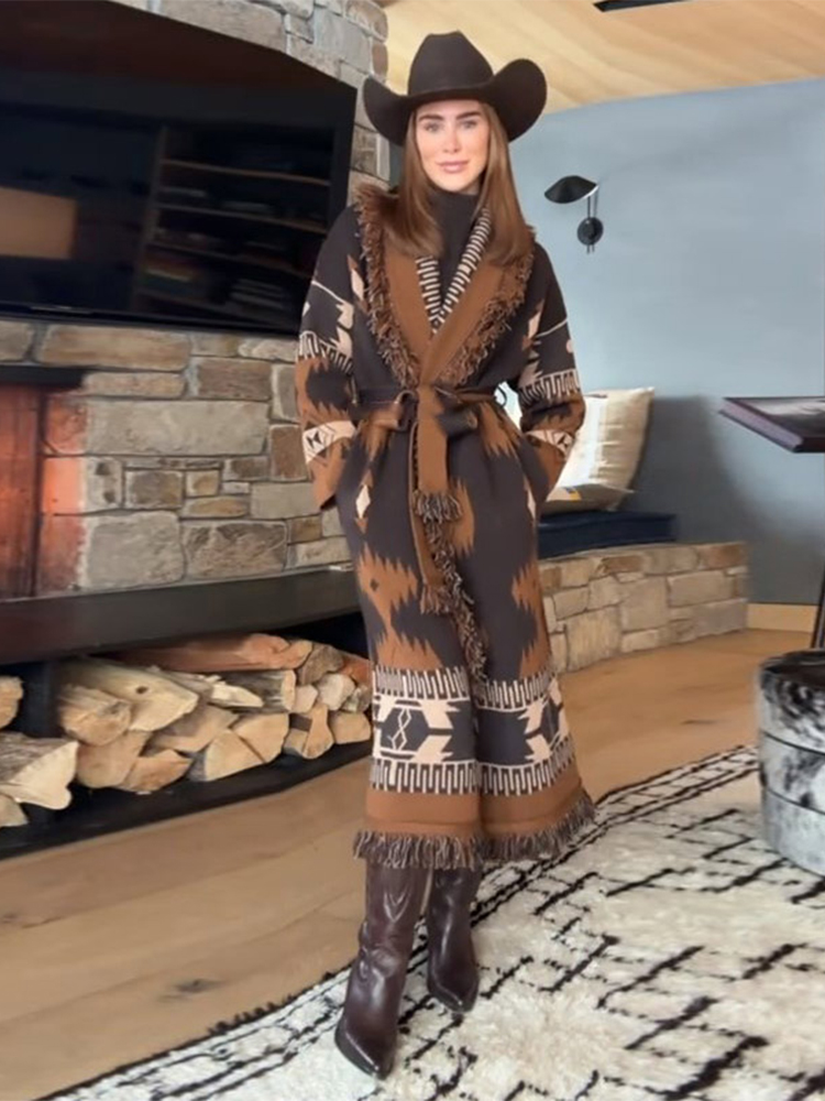 Chic Tassels Women's Cardigan  - огляд і ціна Tassel Fringe Trim