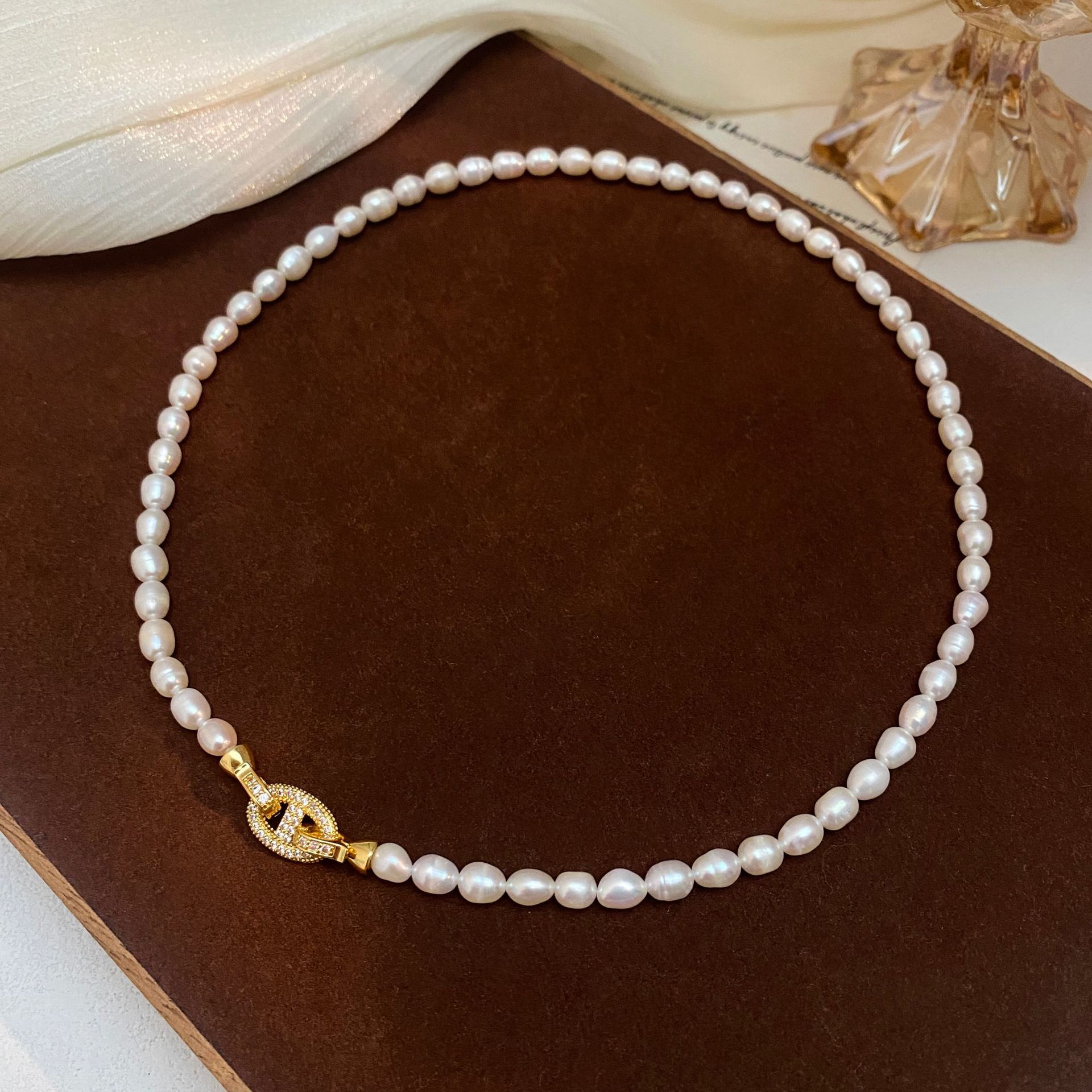 High Quality Trendy Shiny Crys - огляд і ціна Pearl Trim Chain