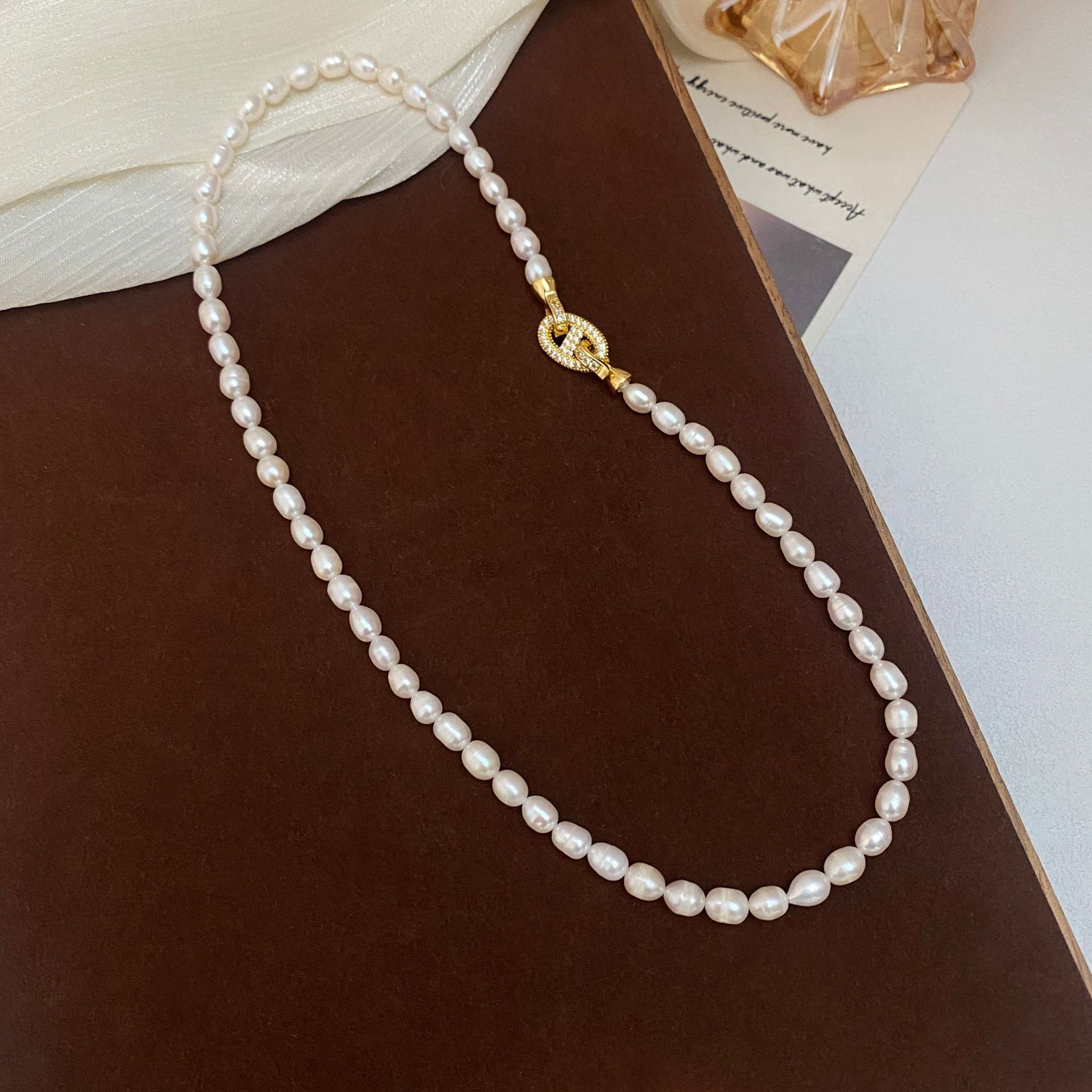 High Quality Trendy Shiny Crys - огляд і ціна Pearl Trim Chain